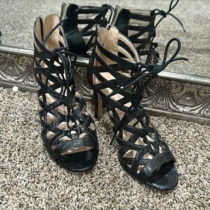 Nine West ~ perfect black open toe heel